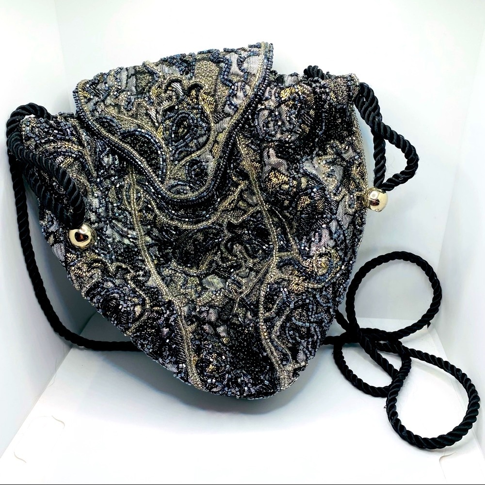 Purse Beaded VintageHandmade in Philippines Black and Gold.Incredible Shimm…